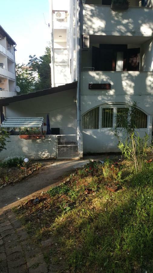 Apartman Garden Poreč Exteriör bild